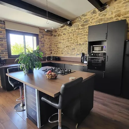 Maison Au Coeur D'un Village, Vue Sur Les Montagnes Holiday home Belesta (Pyrenees-Orientales)